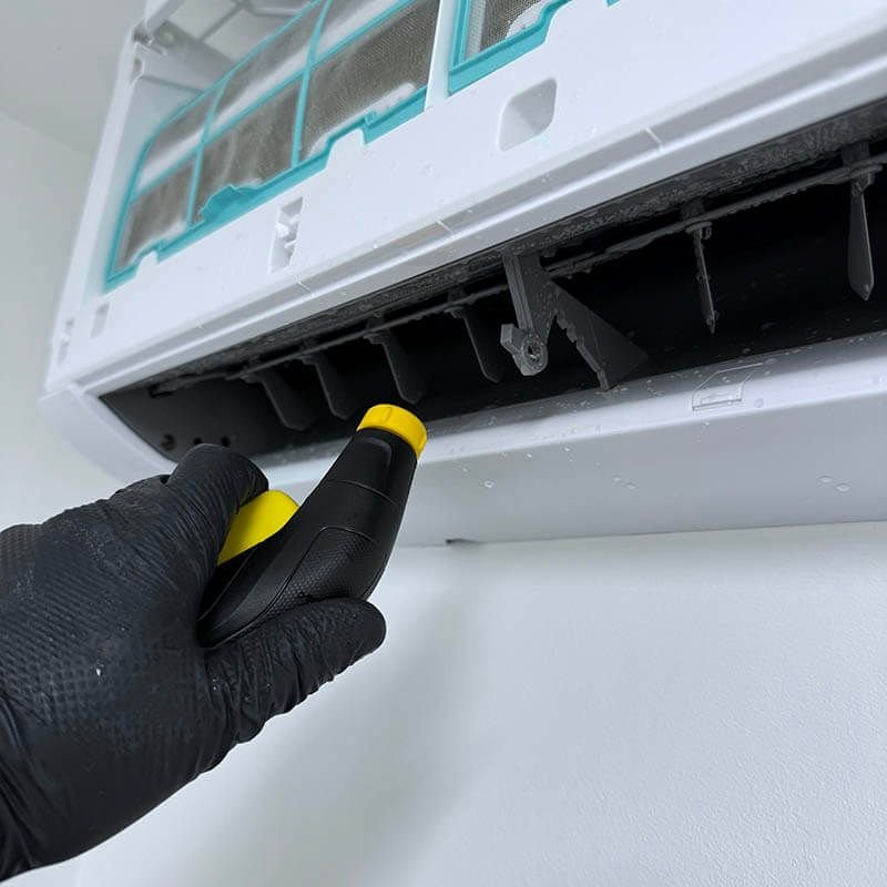 Oro kondicionierių plovimas