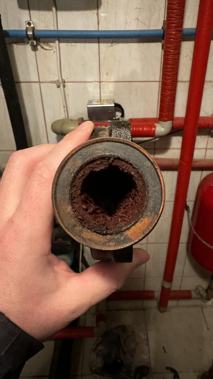 061-sildymo-sistemos-plovimas