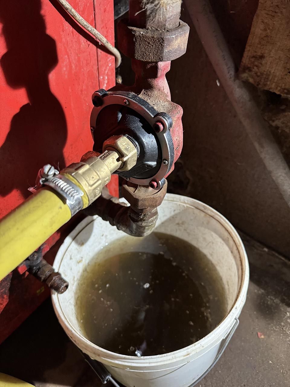 90-sildymo-sistemos-plovimas